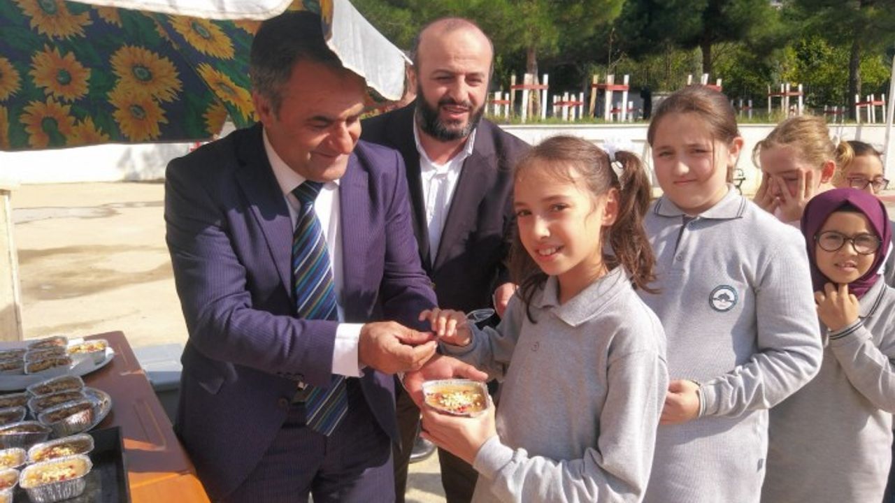 Şehit Gökhan Esen Anadolu İmam Hatip Lisesi’nde aşure etkinliği