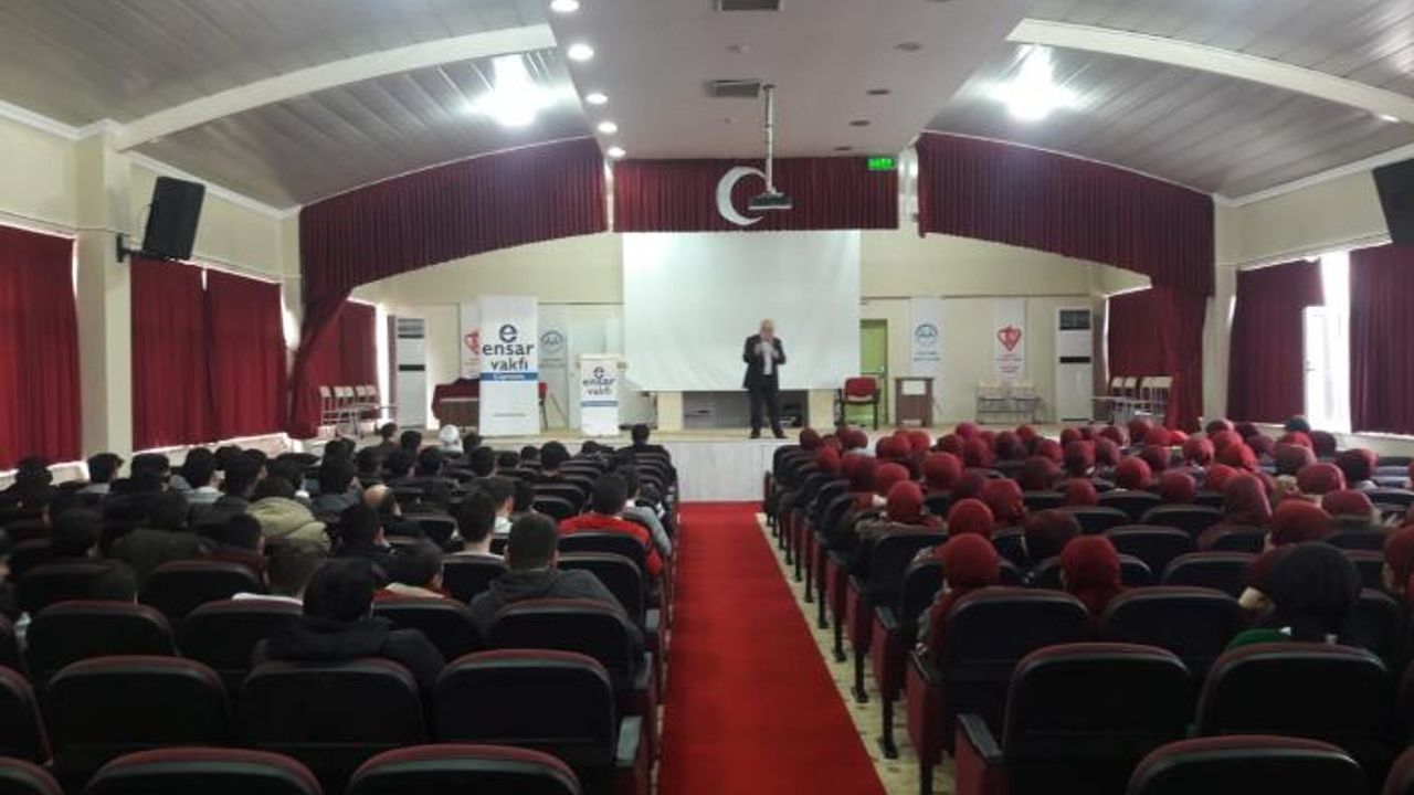Milli Eğitim Bakanlık Müşaviri seminer verdi