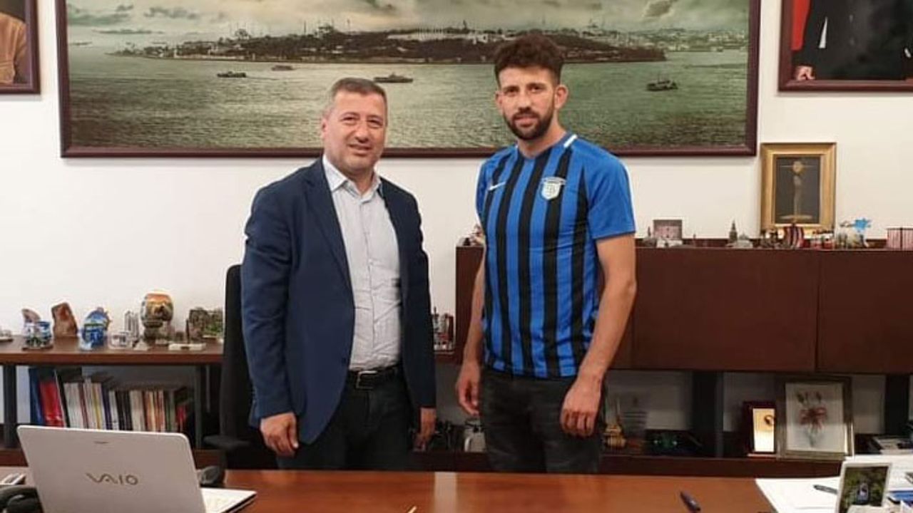 Okan Duran imzayı attı. Sıra Mert’te