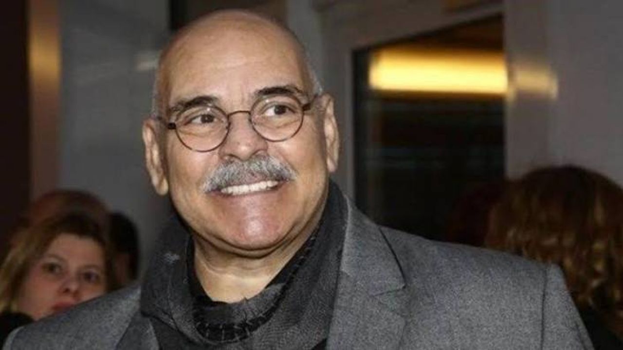 Usta oyuncu Rasim Öztekin hayatını kaybetti