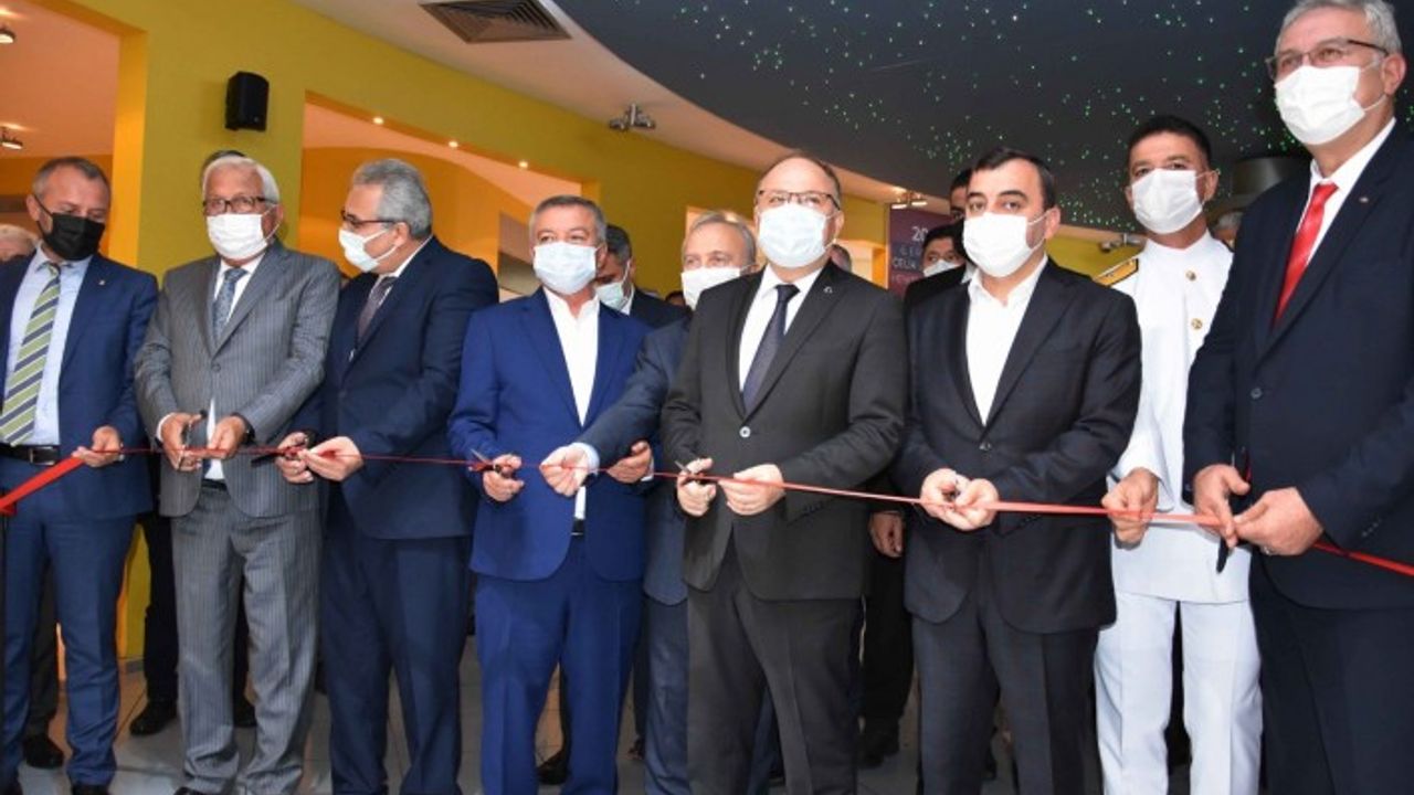 Çelik ve Yaşam Heykel Yarışması’nda dereceye giren eserler görücüye çıktı