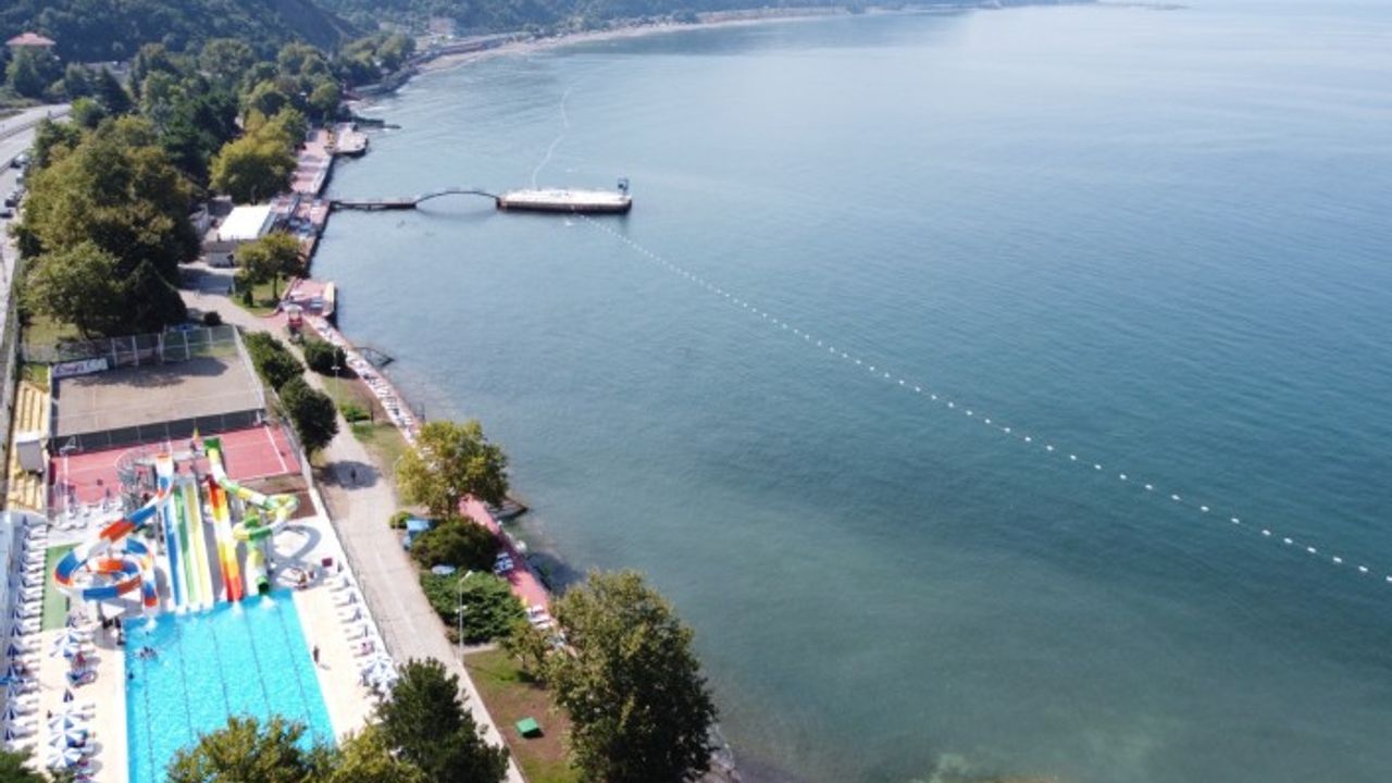 EREĞLİ BELEDİYE PLAJI SEZONU ZİRVEDE KAPATTI