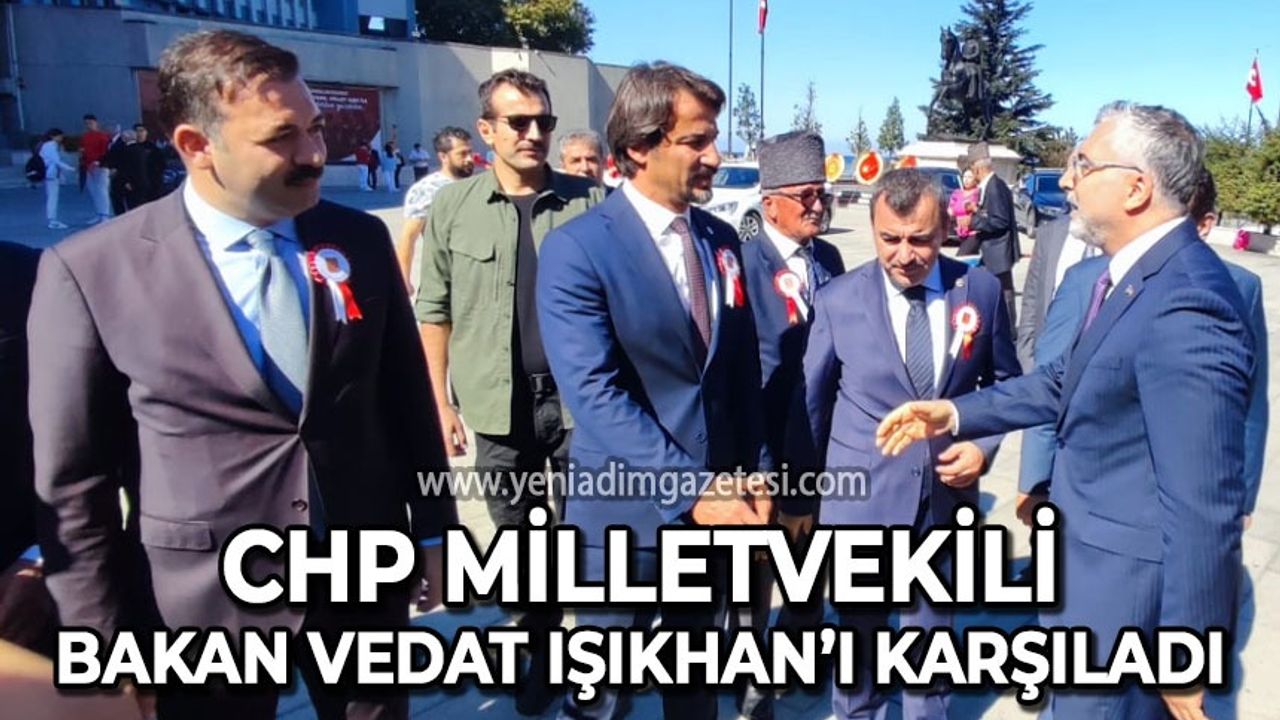CHP Milletvekili Eylem Ertuğrul Bakan Vedat Işıkhan'ı karşıladı