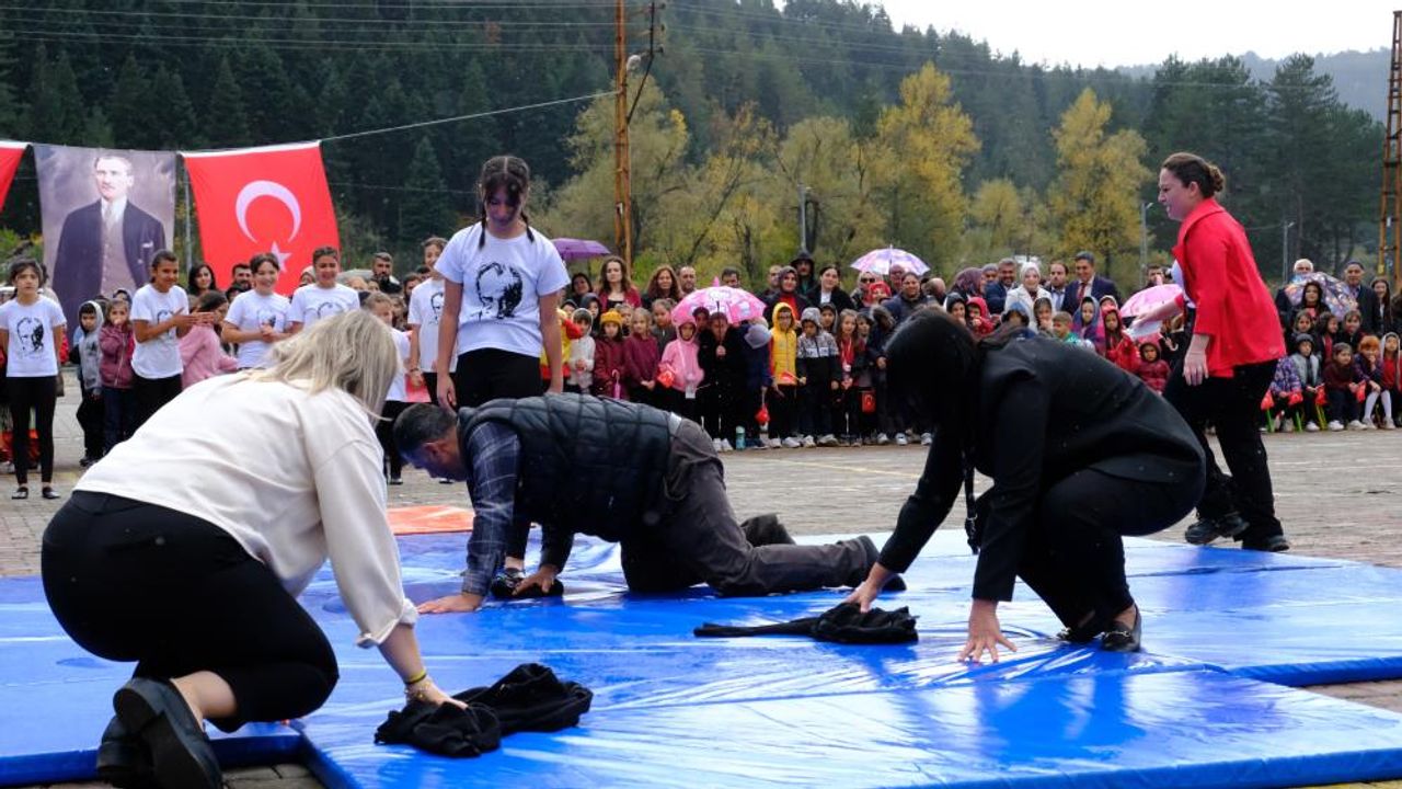 Cumhuriyet Bayramı gösterisinde duygulandıran anlar