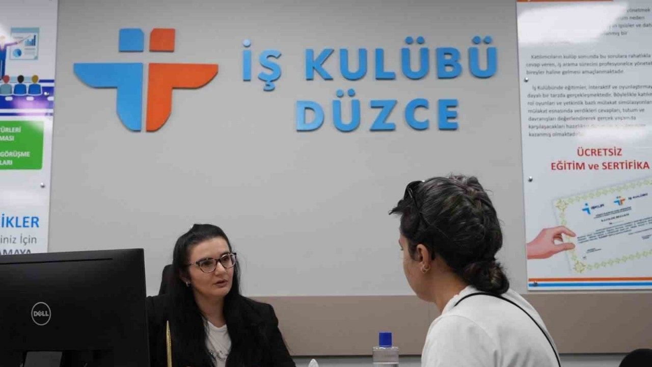 Düzce İş Kulübü, iş veren ile işçi arasında köprü oluyor
