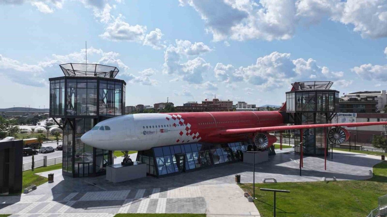 UçakPark Bilim Merkezi’ne yoğun ilgi