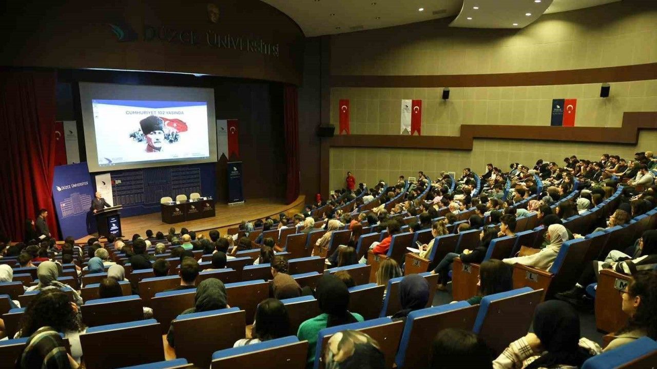 Rektör Sözbir: "102 yıl önce bu topraklarda bir umut yeşerdi"