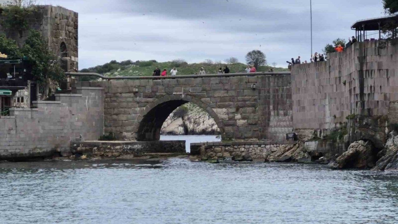 Sahil Güvenlik’ten muhteşem Cumhuriyet Bayramı gösterisi