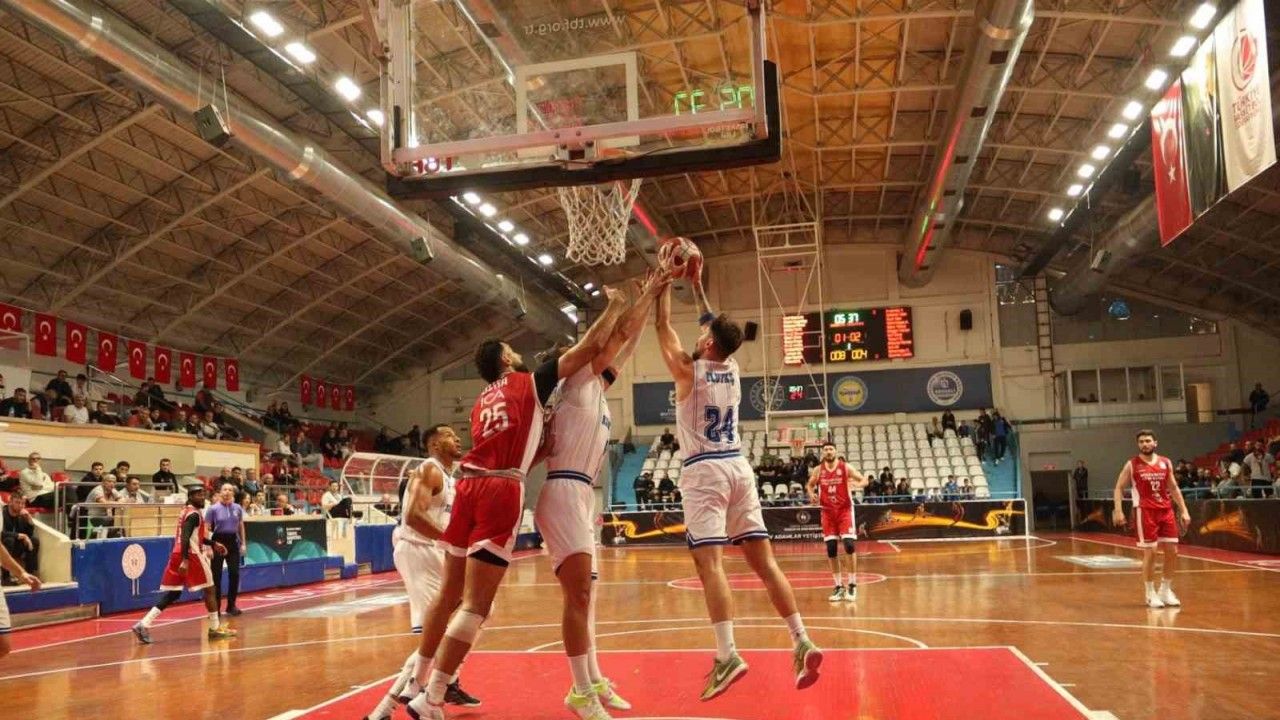 TBL: Kocaeli BŞB Kağıtspor: 93 - Pizzabulls Cedi Osman Basketbol: 78