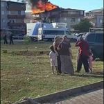 Kocaeli'de çatı alevlere teslim oldu
