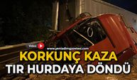 Tıra çarpan tır hurdaya döndü