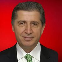 Köksal Toptan kimdir?