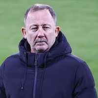 Sergen Yalçın Kimdir?