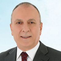 Şenol Şanal Kimdir?