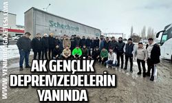 AK Gençlik depremzedelerin yanında