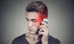 Aşırı cep telefonu kullanımı beyin tümörünü etkiliyor