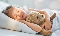 Uzmanlar uyardı: Uyku düzenini korumada ebeveynlerin tutumu önemli!