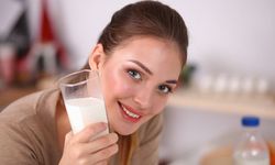 Süt içmek kemik ve dişleri güçlendiriyor!