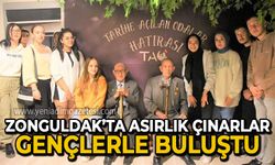 Zonguldak'ta asırlık çınarlar gençlerle buluştu