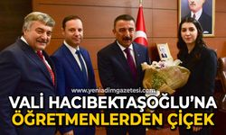 Öğretmenler Vali Osman Hacıbektaşoğlu'nu ziyaret etti