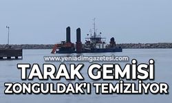 Tarak gemisi Zonguldak'ı temizliyor