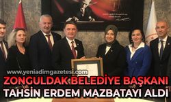 Zonguldak'ın yeni belediye başkanı Tahsin Erdem mazbatasını aldı