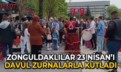 Zonguldaklılar 23 Nisan'ı sahilde davul ve zurnalarla karşıladı