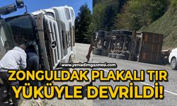 Zonguldak plakalı tır yüküyle devrildi: 1 yaralı