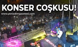 Binlerce kişi konserde eğlendi!