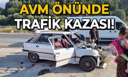 AVM önünde trafik kazası: 2 kişi yaralandı