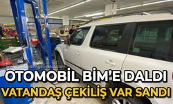 Otomobil BİM'e daldı, vatandaş çekiliş var sandı