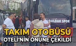 Takım otobüsü oteli'nin önüne çekildi