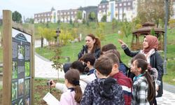 Öğrencilerden, üniversitenin Botanik Bahçesi’ne ziyaret