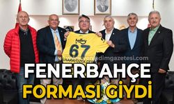 Rektör İsmail Hakkı Özölçer, Fenerbahçe forması giydi