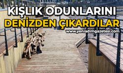 Kışlık odunlarını denizden çıkardılar