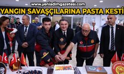 Yangın savaşçılarına pasta kesti