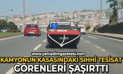 Kamyonetin kasasındaki sıhhi tesisatı görenler şaşırdı