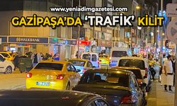 Gazipaşa'da trafik kilit: Sürücüler isyan etti