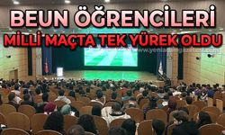 Zonguldak Bülent Ecevit Üniversitesi öğrencileri Milli Maç'ta tek yürek oldu