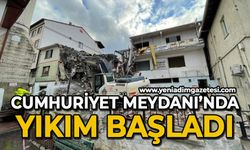 Cumhuriyet Meydanı'nda yıkım başladı