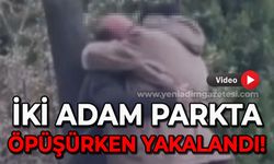 İki adam parkta öpüşürken yakalandı: İşte o görüntüler!