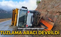 Tuzlama aracı devrildi: 2 yaralı