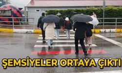 Şemsiyeler ortaya çıktı