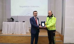 Karabük İl Emniyet Müdürlüğünde “Bütçe Yönetimi” konferansı düzenlendi