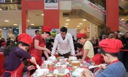 Masterchef Finalisti Ali Can Sabunsoy büyük ve küçük şeflerle buluştu