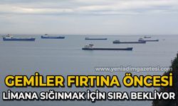 Gemiler fırtına öncesi limana sığınmak için sıra bekliyor