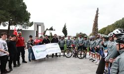 Gebze’den Çanakkale’ye pedal çevirdiler