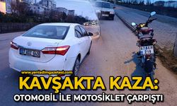 Kavşakta trafik kazası: Otomobil ile motosiklet çarpıştı