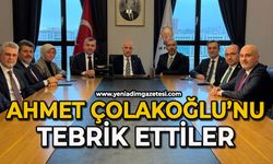 Ahmet Çolakoğlu'nu tebrik ettiler