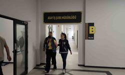 730 bin TL değerinde ziynet eşyası ve nakit para çalan 2 şüpheli yakalandı